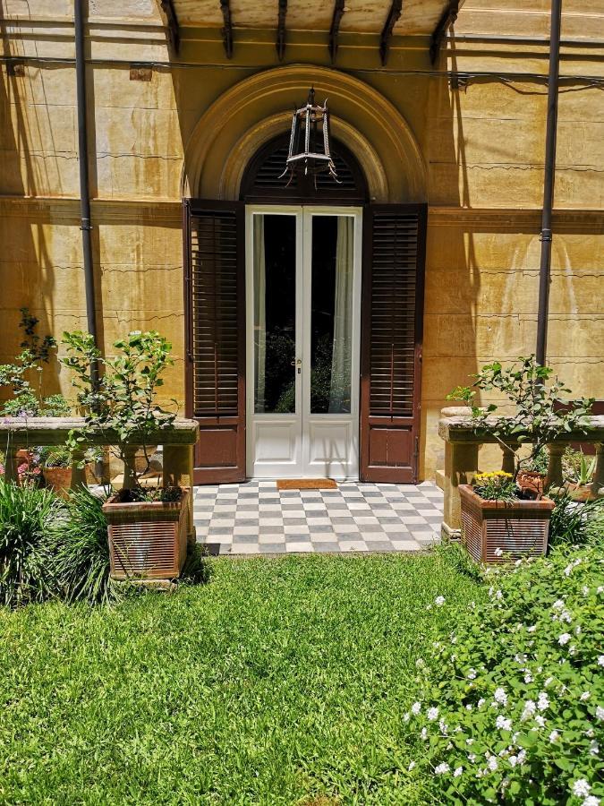 Garden Suite in private villa on Via Libertà Palermo Buitenkant foto