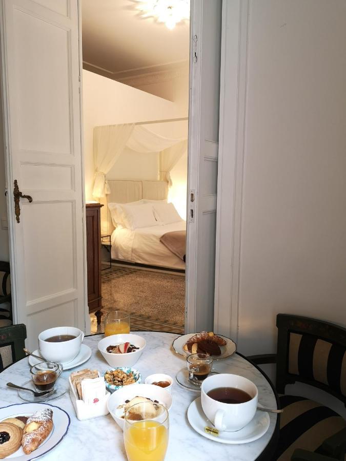 Garden Suite in private villa on Via Libertà Palermo Buitenkant foto