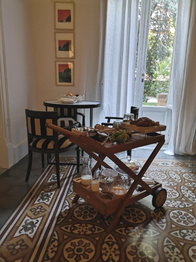 Garden Suite in private villa on Via Libertà Palermo Buitenkant foto