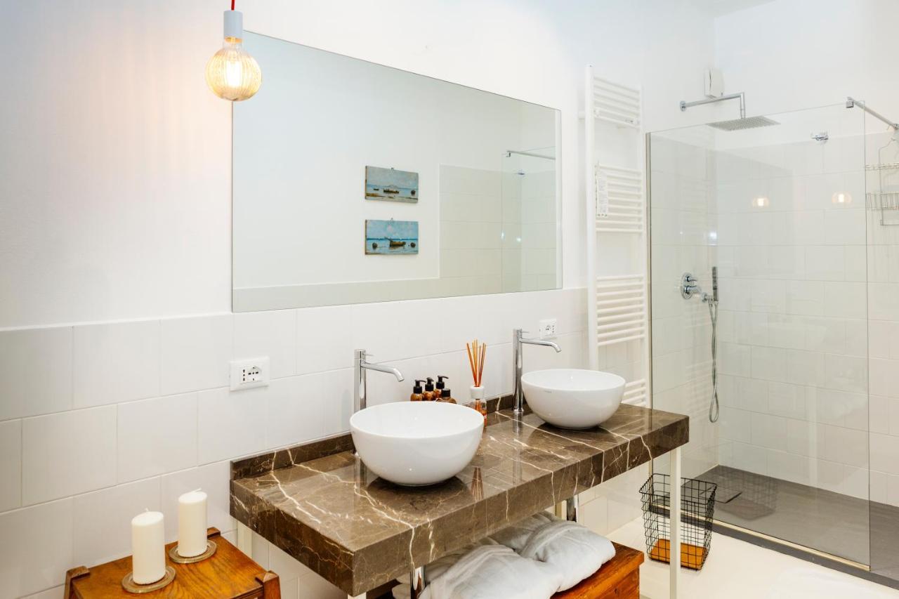 Garden Suite in private villa on Via Libertà Palermo Buitenkant foto